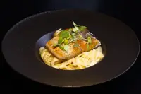 Fettuccini al Salmone